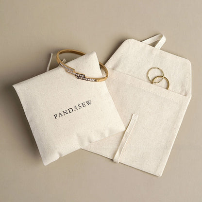Cotton Jewelry Packaging Bags In Beige For Elegant And Eco-Friendly Jewelry Storage