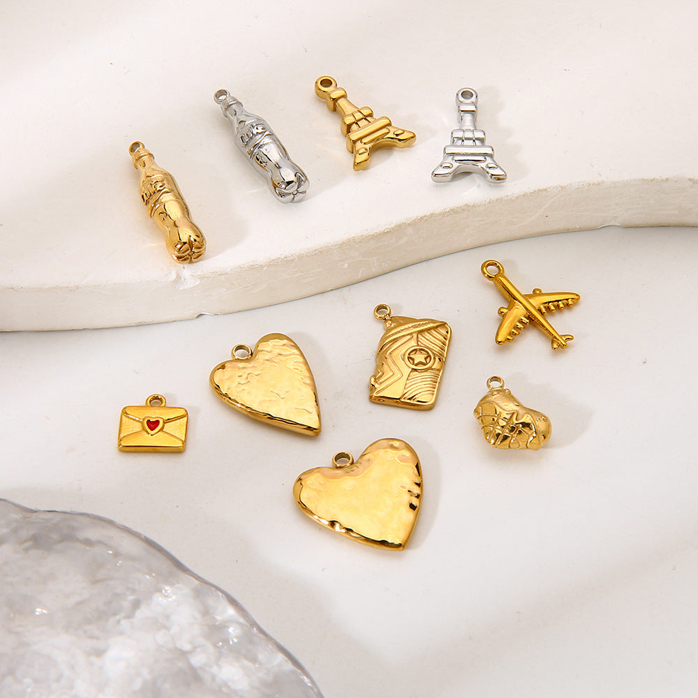 Heart Shape Pendant For Women Featuring 18K Real Gold Plated Material, Elegant And Stylish Jewelry Accessory