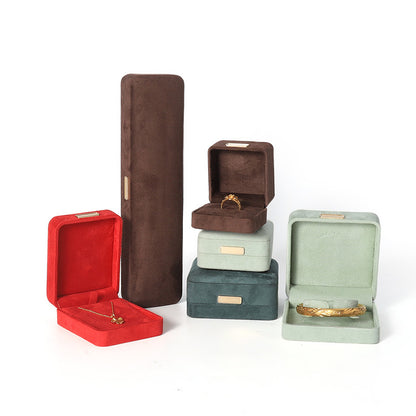 Flannel Jewelry Box, 1 Piece, Soft And Elegant Storage Solution For Jewelry
