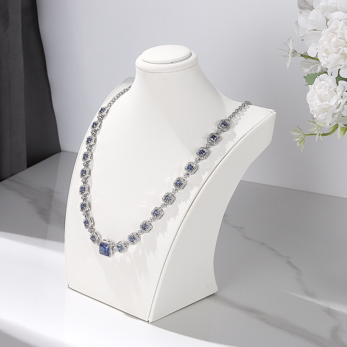 1 Piece White Metal Jewelry Rack For Displaying Accessories