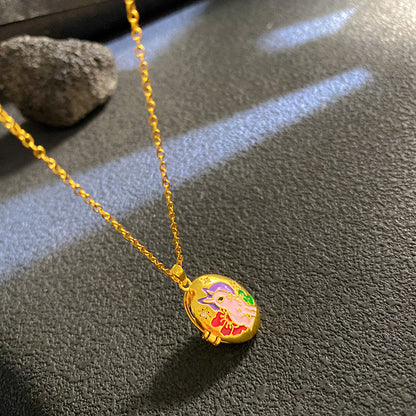 Sunflower Necklace For Women Featuring A Delicate Shell Pattern In Elegant Golden Tone