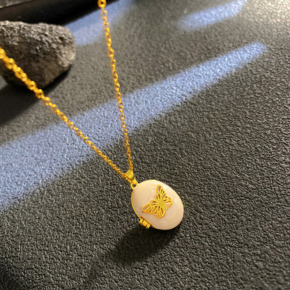 Sunflower Necklace For Women Featuring A Delicate Shell Pattern In Elegant Golden Tone
