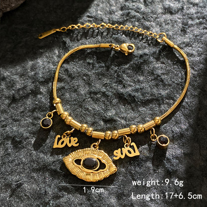 Luxurious Heart Shape Stainless Steel Charm Bracelet For Women In Golden Titanium Steel