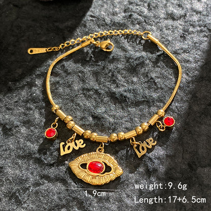 Luxurious Heart Shape Stainless Steel Charm Bracelet For Women In Golden Titanium Steel