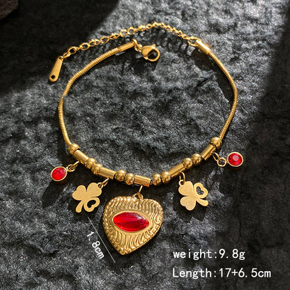 Luxurious Heart Shape Stainless Steel Charm Bracelet For Women In Golden Titanium Steel