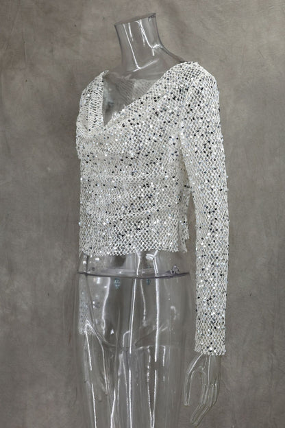 Sexy Long Sleeve Polyester Shirt For Women With Collarless Design And Regular Fit