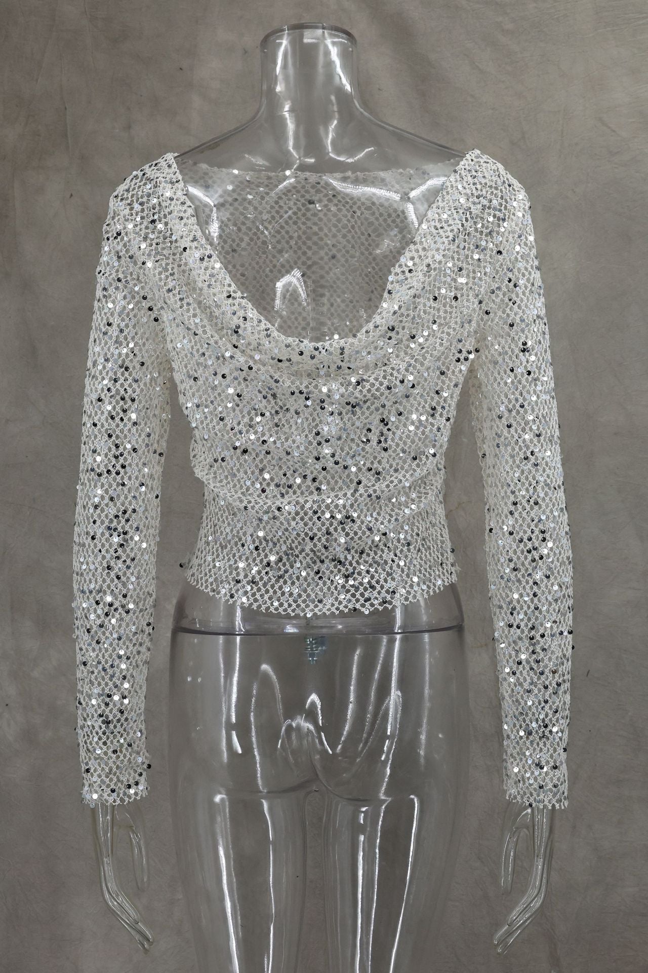 Sexy Long Sleeve Polyester Shirt For Women With Collarless Design And Regular Fit