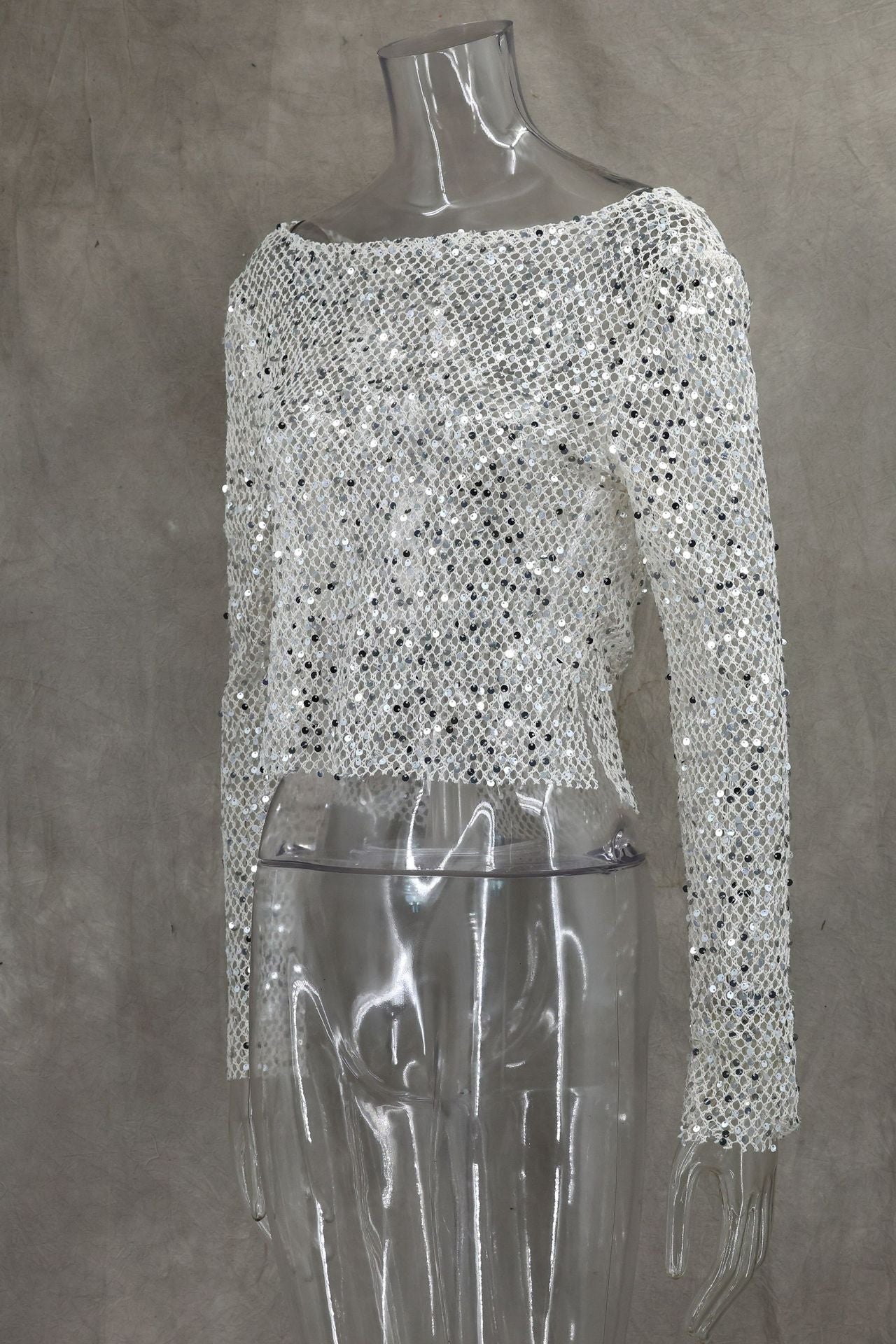 Sexy Long Sleeve Polyester Shirt For Women With Collarless Design And Regular Fit