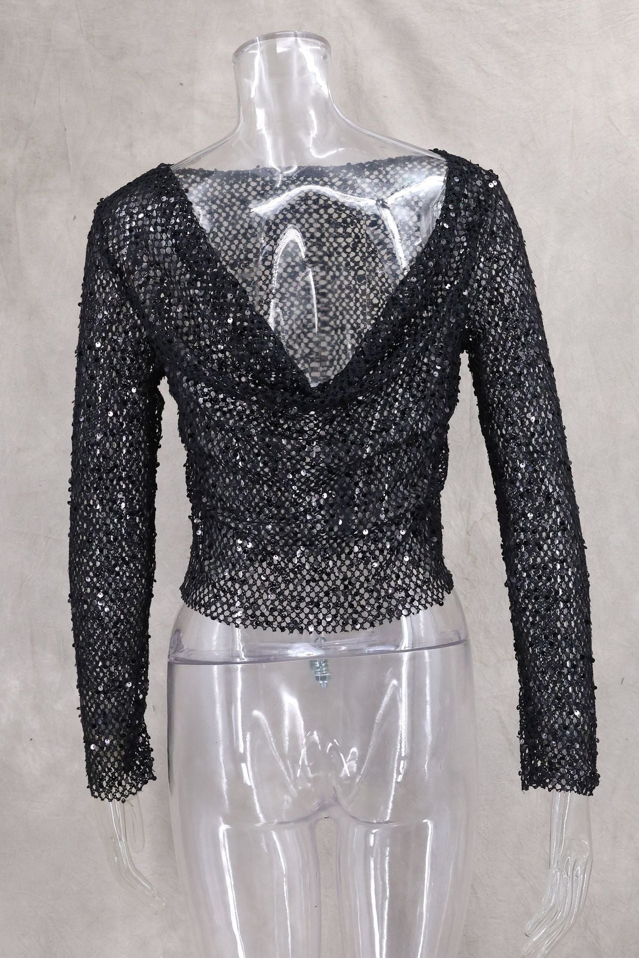 Sexy Long Sleeve Polyester Shirt For Women With Collarless Design And Regular Fit