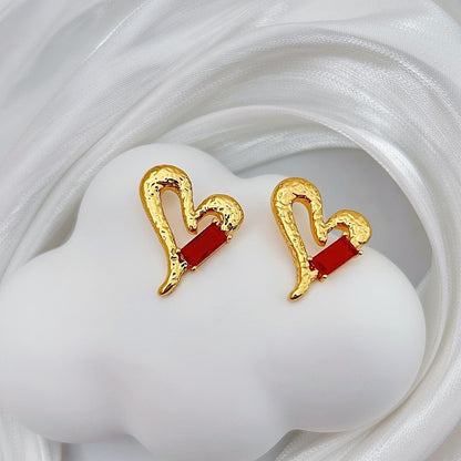 Heart Shape Zircon Stud Earrings In Golden Color, Featuring Heart Hoops Design For Elegant Wear
