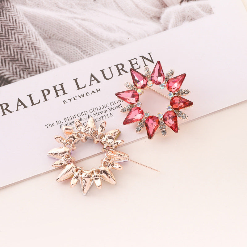 Flower Crystal Sun Pin Brooch In White, Elegant Jewelry Accessory