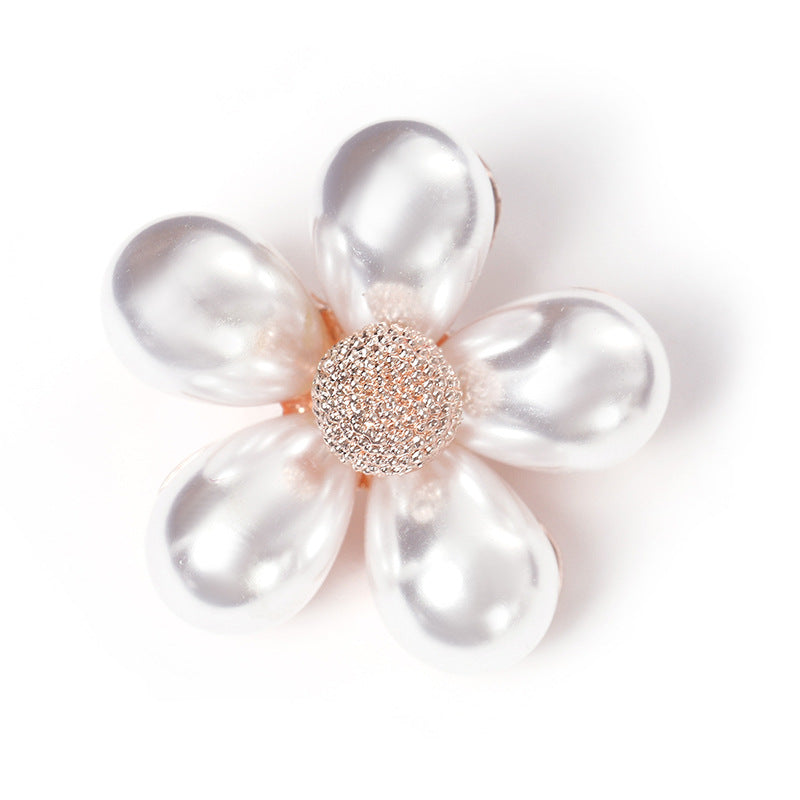 Elegant Flower Pearl Pin Brooch, Perfect Christmas Accessory With Delicate Floral Design