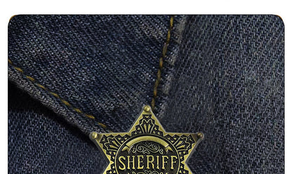 Star Pattern Metal Brooch Pin In Elegant Golden Finish For Stylish Accessories