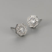Flower Zircon Earrings/White Gold White Diamond