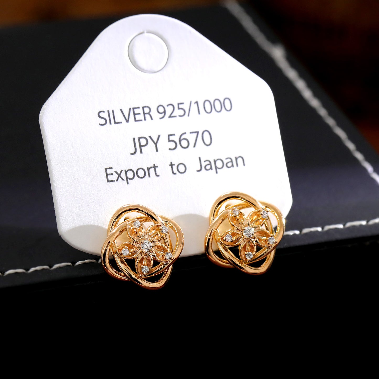 Flower Pattern Round Petal Stud Earrings For Women In Elegant Champagne Color