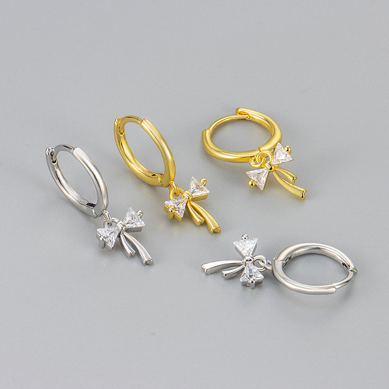Sweet Bow Knot Stud Earrings For Women In Silver Featuring Copper Material