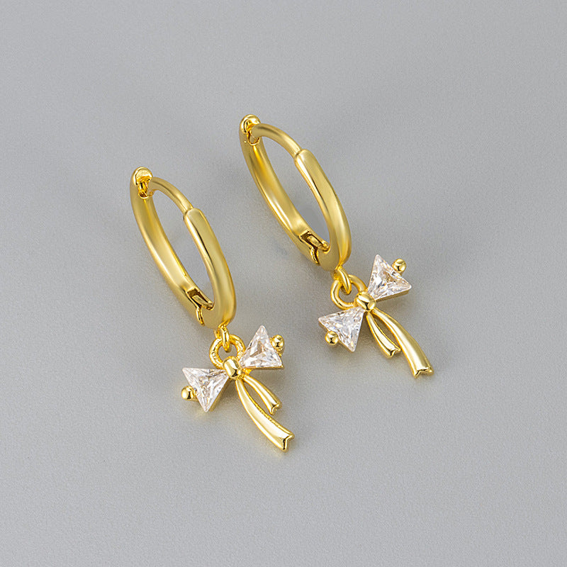 Sweet Bow Knot Stud Earrings For Women In Silver Featuring Copper Material