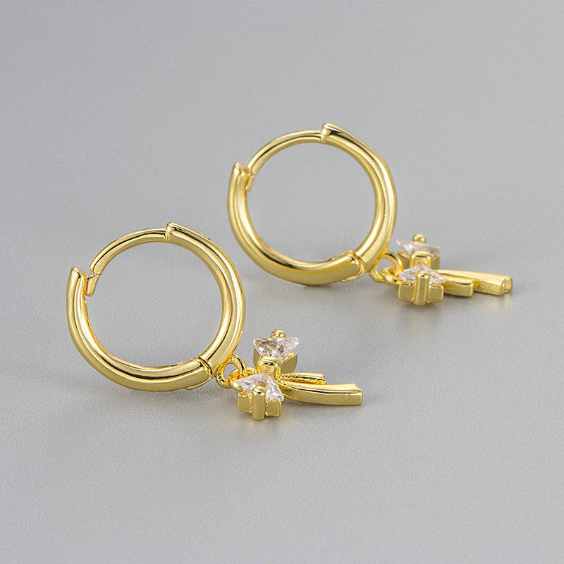 Sweet Bow Knot Stud Earrings For Women In Silver Featuring Copper Material
