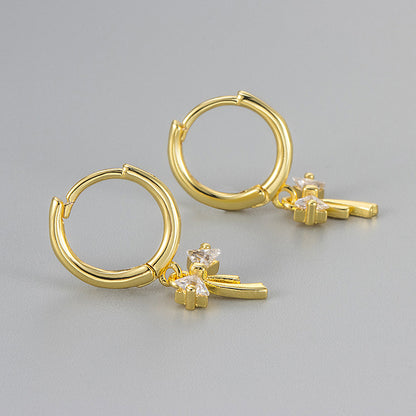 Sweet Bow Knot Stud Earrings For Women In Silver Featuring Copper Material