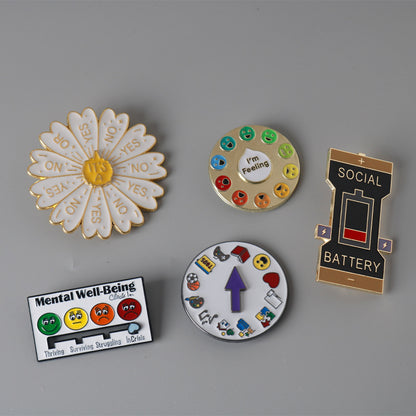 Daisy Pattern Keychain Featuring Elegant Floral Design For Stylish Accessory