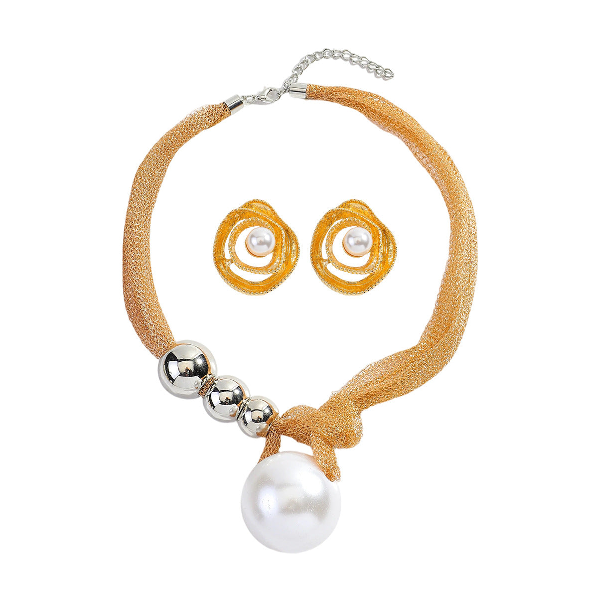 Fish Pattern Alloy Necklace In Gold Featuring Braid Craftsmanship For Elegant Style