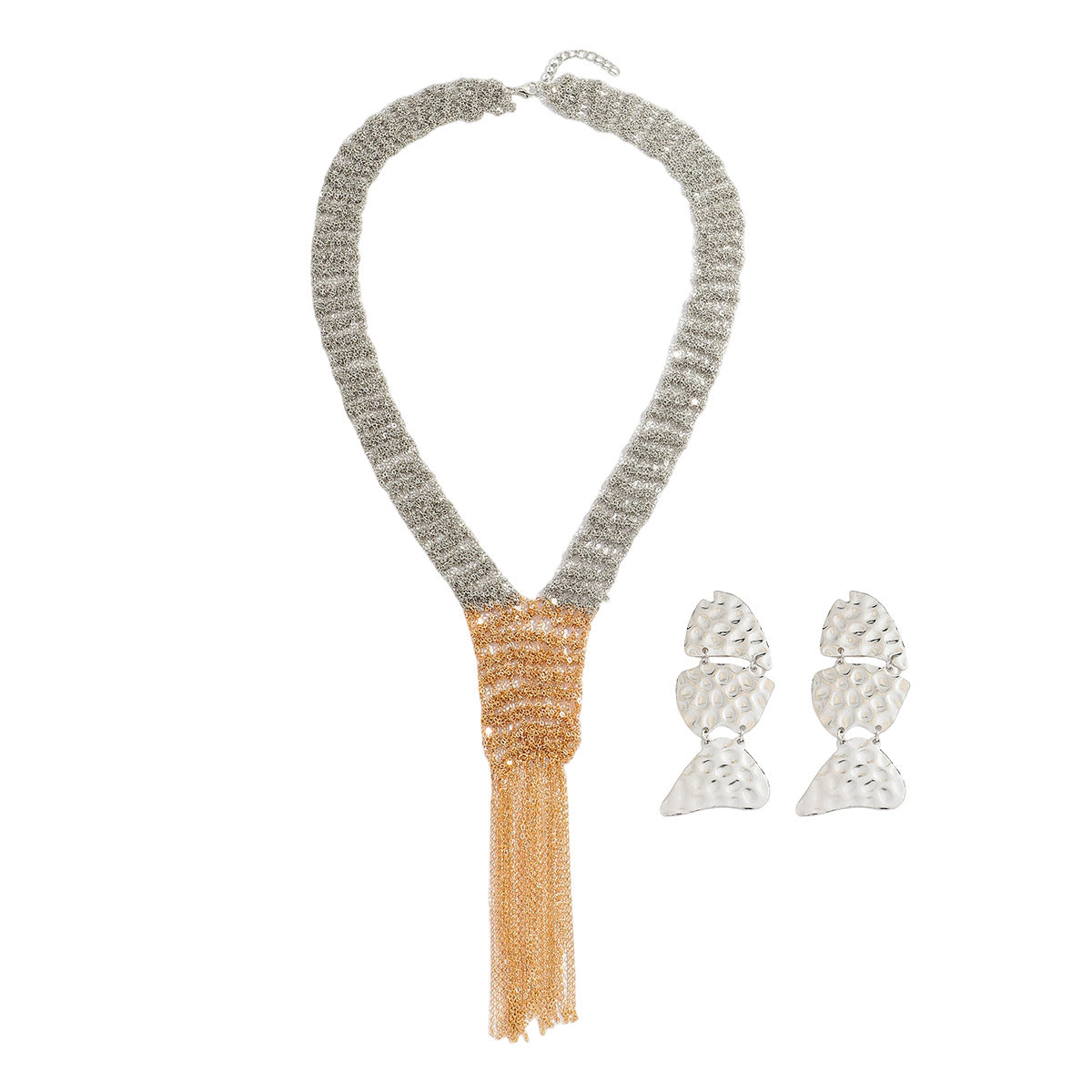 Fish Pattern Alloy Necklace In Gold Featuring Braid Craftsmanship For Elegant Style