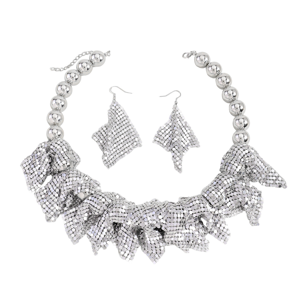 Fish Pattern Alloy Necklace In Gold Featuring Braid Craftsmanship For Elegant Style