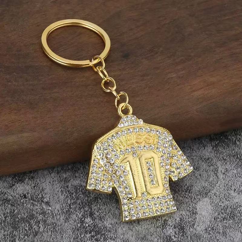 Metal Hanging Ornament In Colour, Stylish Decorative Pendant For Home Or Office
