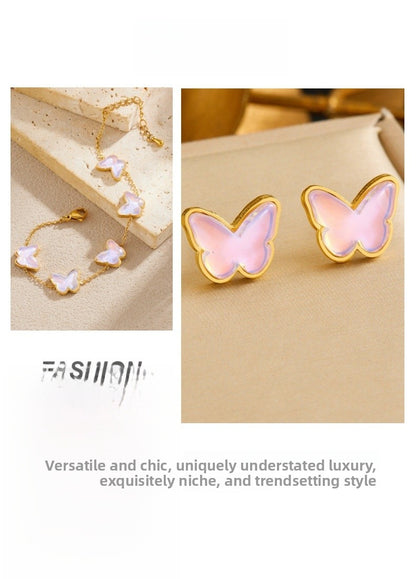 Pink Jewelry Set Featuring Elegant Butterfly Pattern For Stylish Wear