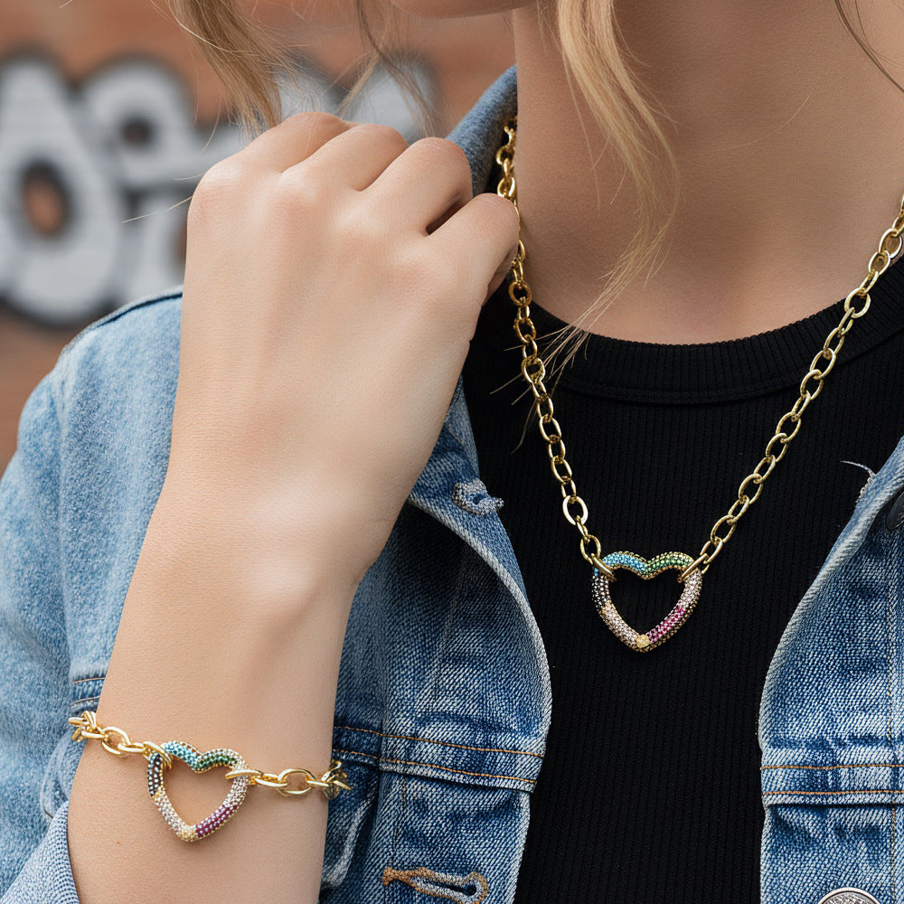 Heart Shape Necklace For Women Featuring Elegant Copper Material