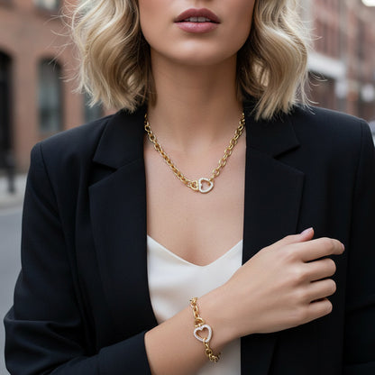 Heart Shape Necklace For Women Featuring Elegant Copper Material