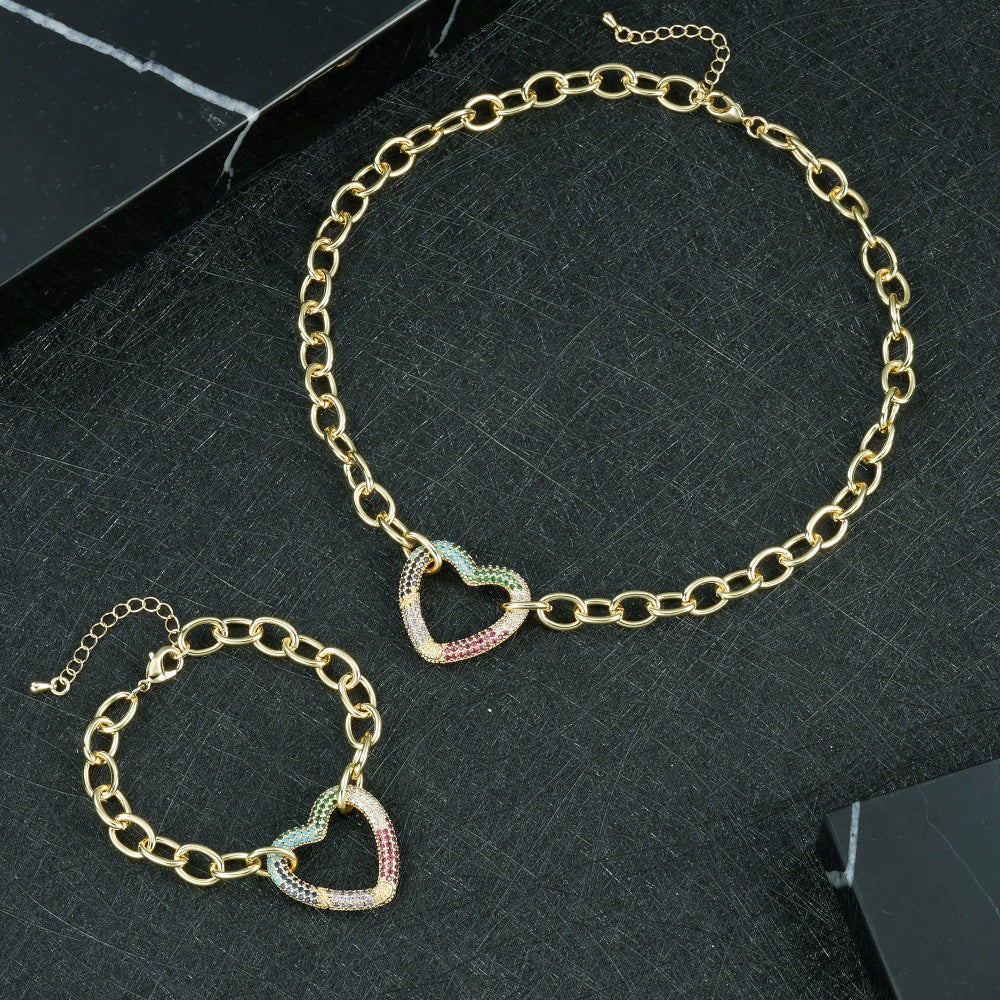 Heart Shape Necklace For Women Featuring Elegant Copper Material
