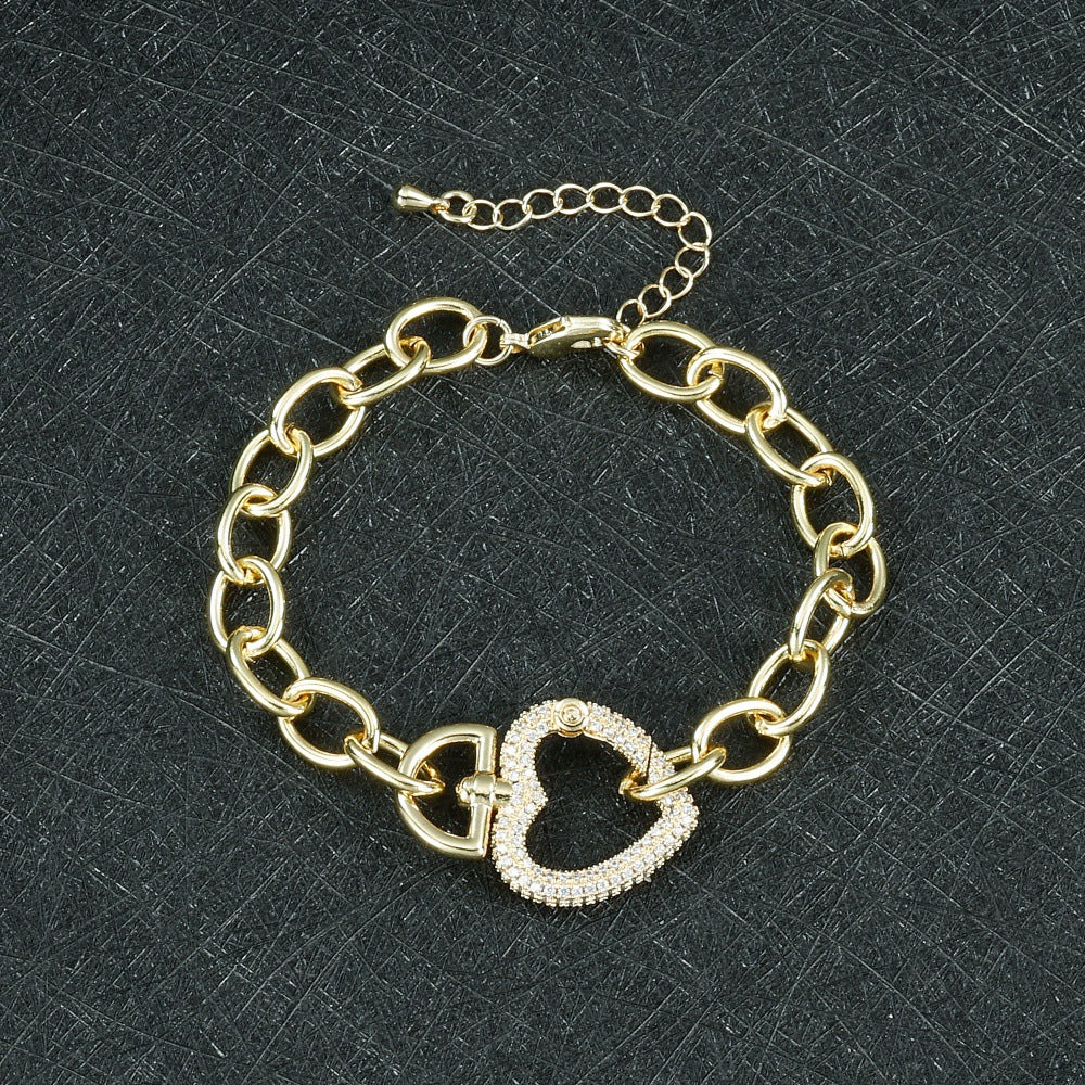 Heart Shape Necklace For Women Featuring Elegant Copper Material
