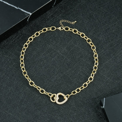 Heart Shape Necklace For Women Featuring Elegant Copper Material