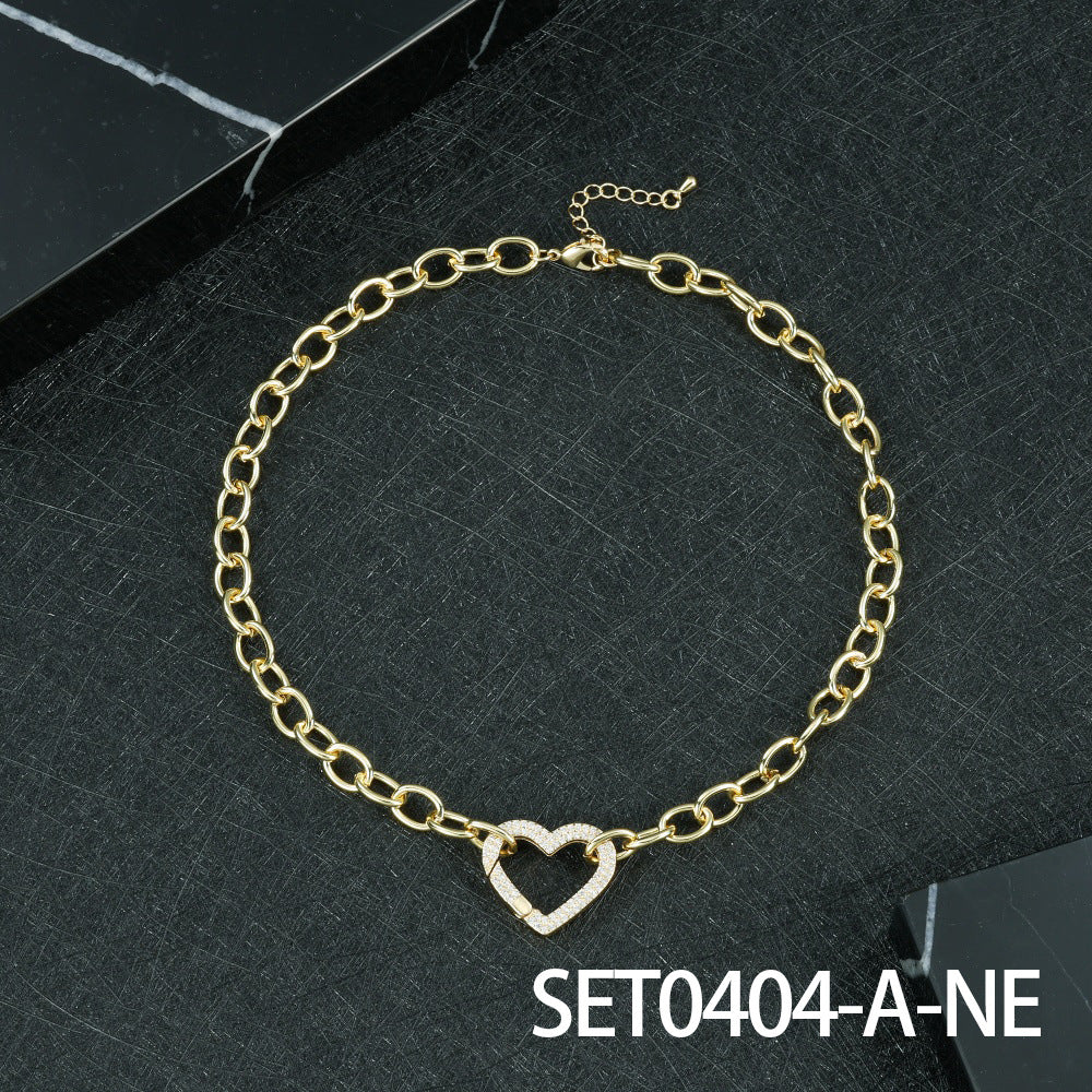 Heart Shape Necklace For Women Featuring Elegant Copper Material