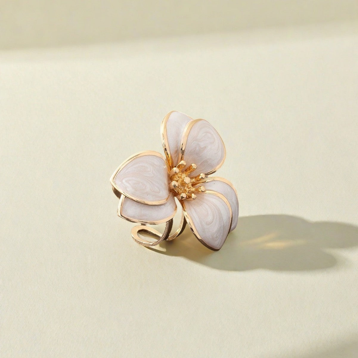 Retro White Metal Open Ring With Enamel Flowers, Perfect For Stylish Wear