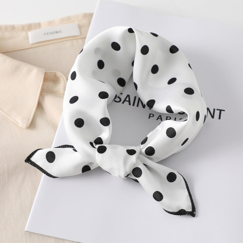 Leopard And Polka Dots Polyester Silk Scarf, Stylish Kerchief Bandana For Autumn And Winter