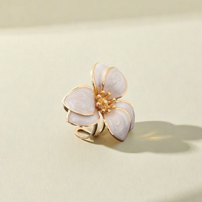 New Style Jewelry Set Featuring Flowers Pattern Made Of Durable Alloy