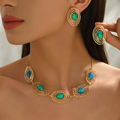 Golden Jewelry Set Featuring Eye Pattern Made Of Durable Alloy