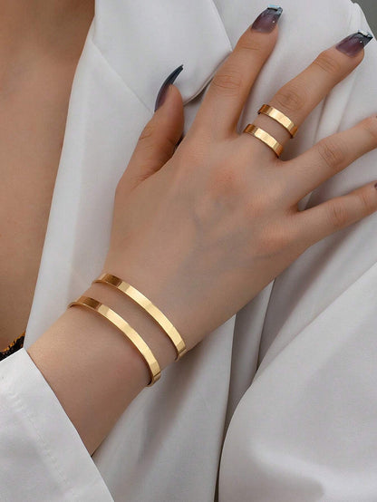 Golden Jewelry Set Featuring Metal Material For Elegant Wear