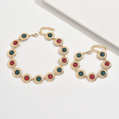Ethnic Style Jewelry Set In Golden Featuring Colour Pattern And Artificial Crystal Material
