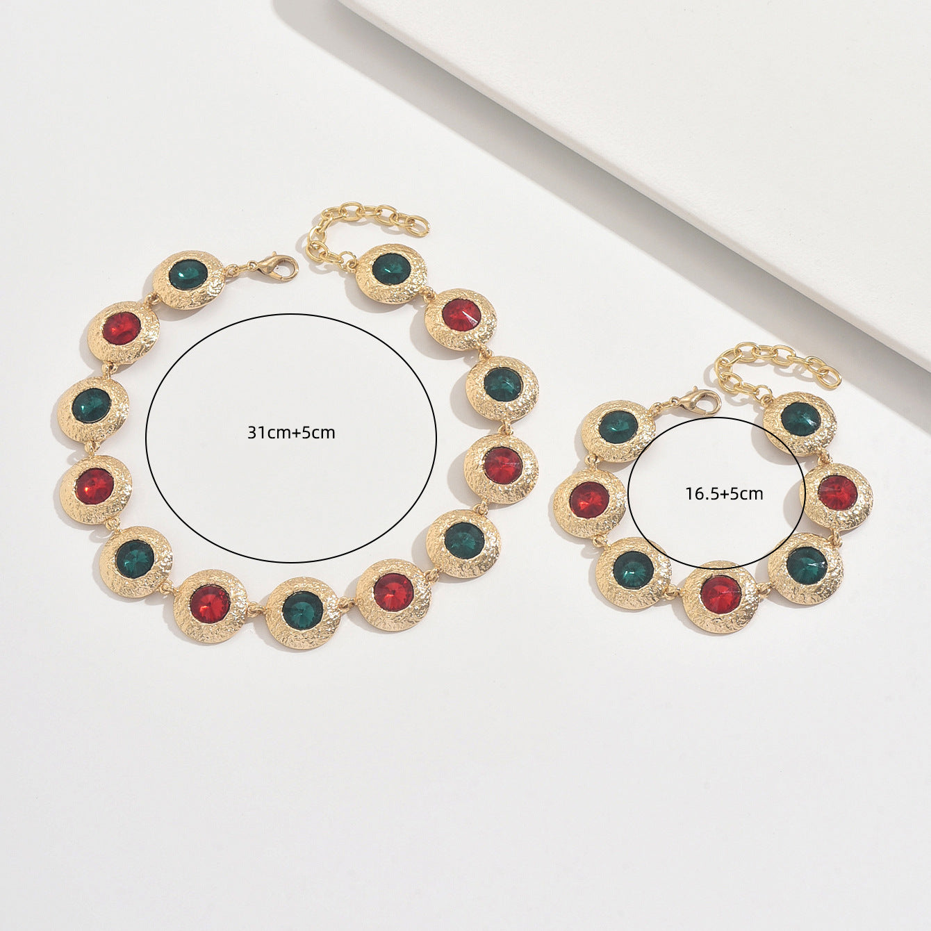 Ethnic Style Jewelry Set In Golden Featuring Colour Pattern And Artificial Crystal Material