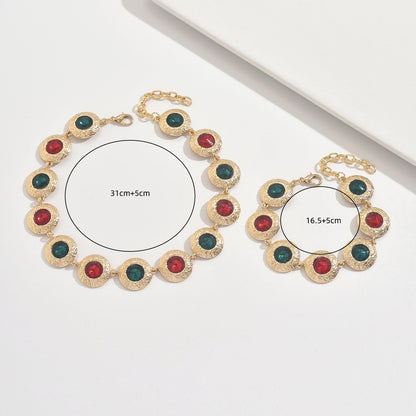 Ethnic Style Jewelry Set In Golden Featuring Colour Pattern And Artificial Crystal Material