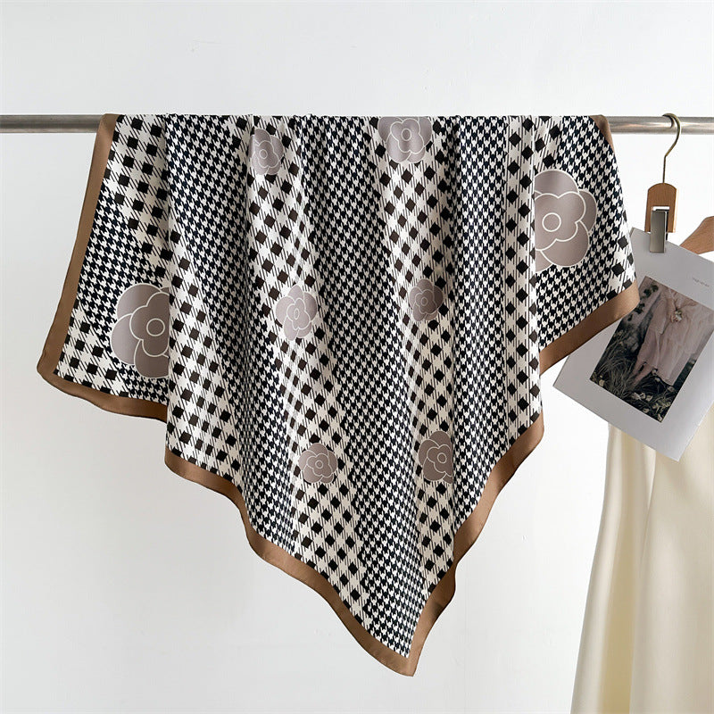 Silk Scarf In Wine Red Featuring Printing And Lines, Made Of Polyester, Perfect For Autumn