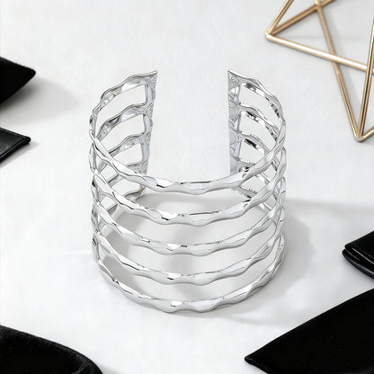 Waves For Hip-Hop Style Arm Cuff Bangle In Golden Alloy