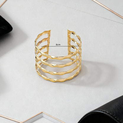 Waves For Hip-Hop Style Arm Cuff Bangle In Golden Alloy