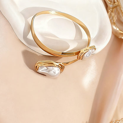 Baroque Style Alloy Bangle For Women Featuring Electroplated Gold Plating Process, 1 Set
