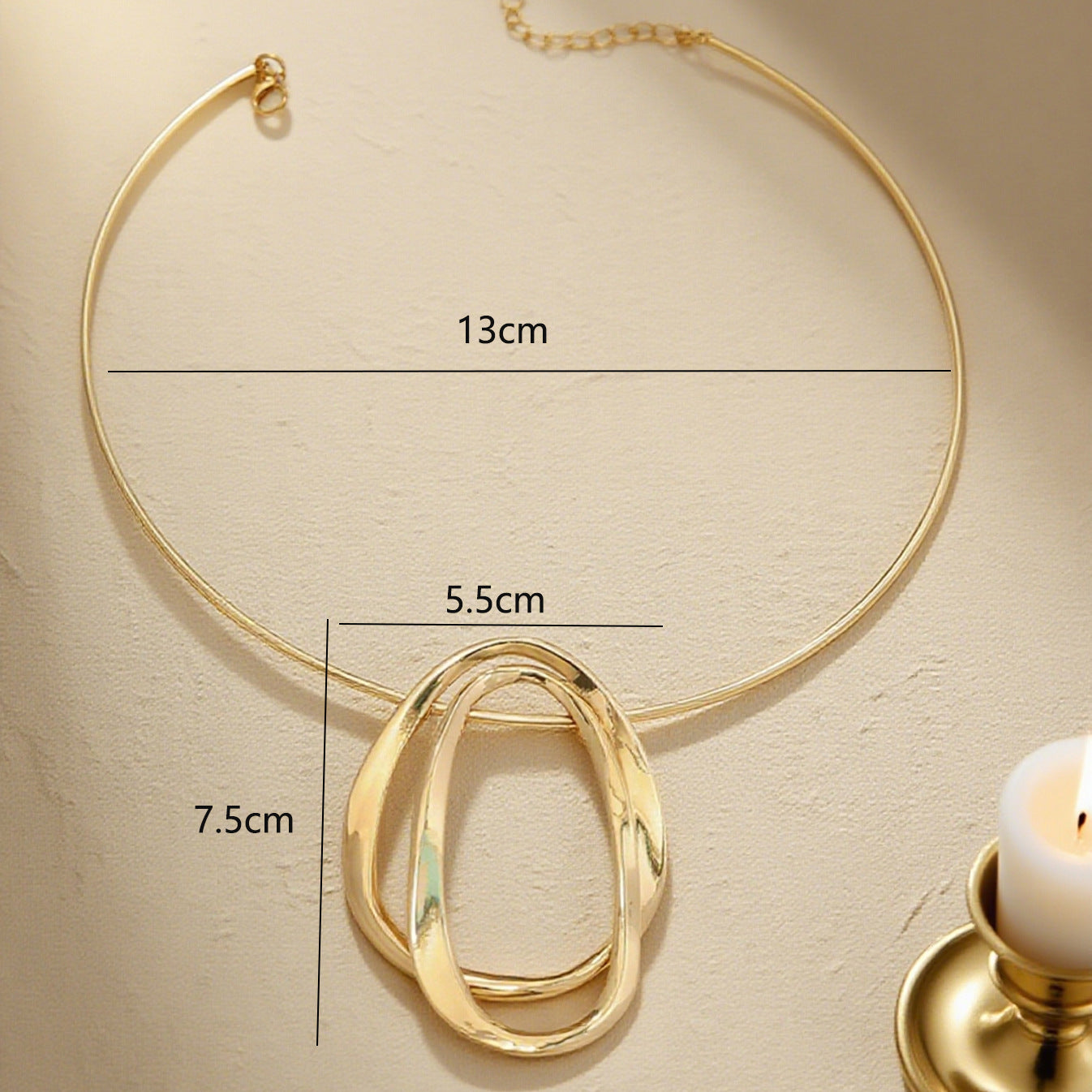 Heart Shape Choker For Women In Golden Alloy, Elegant And Stylish Jewelry Accessory