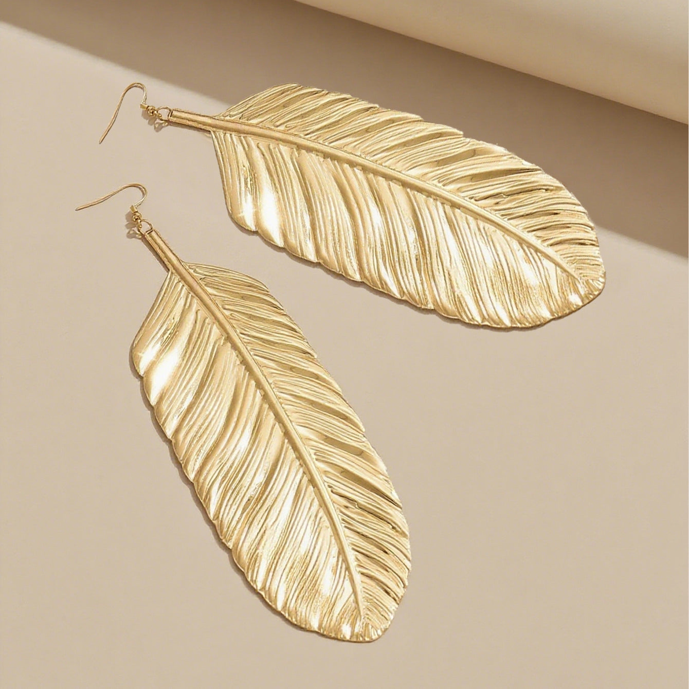 Retro Feather Drop Earrings For Women Featuring Brushed Golden Alloy Ear Hook Design