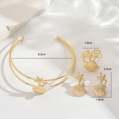 Golden Jewelry Set Featuring Ocean Pattern Made Of Durable Metal, Perfect For Elegant Occasions